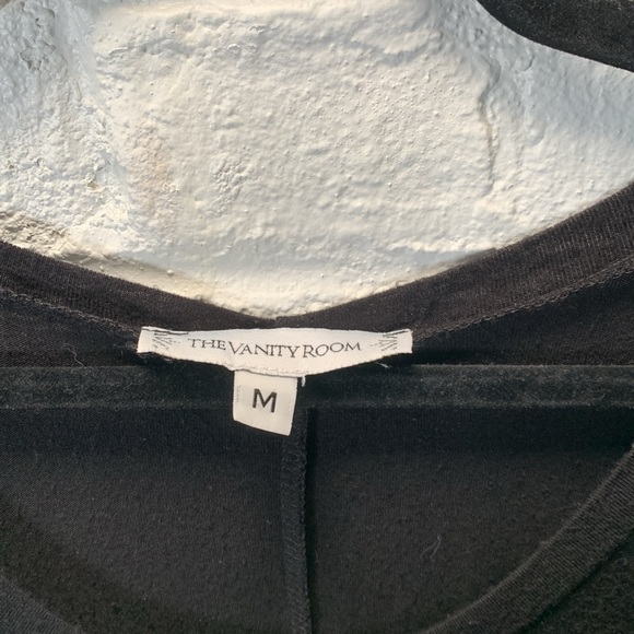 Shoulder-less back dress! - Picture 3 of 4